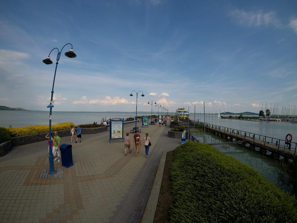 Menta Holiday Home Badacsonytomaj Exterior foto